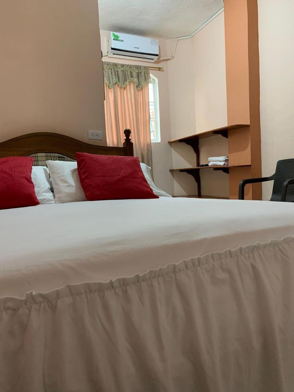 Hotel La Barca Atacames Ngoại thất bức ảnh