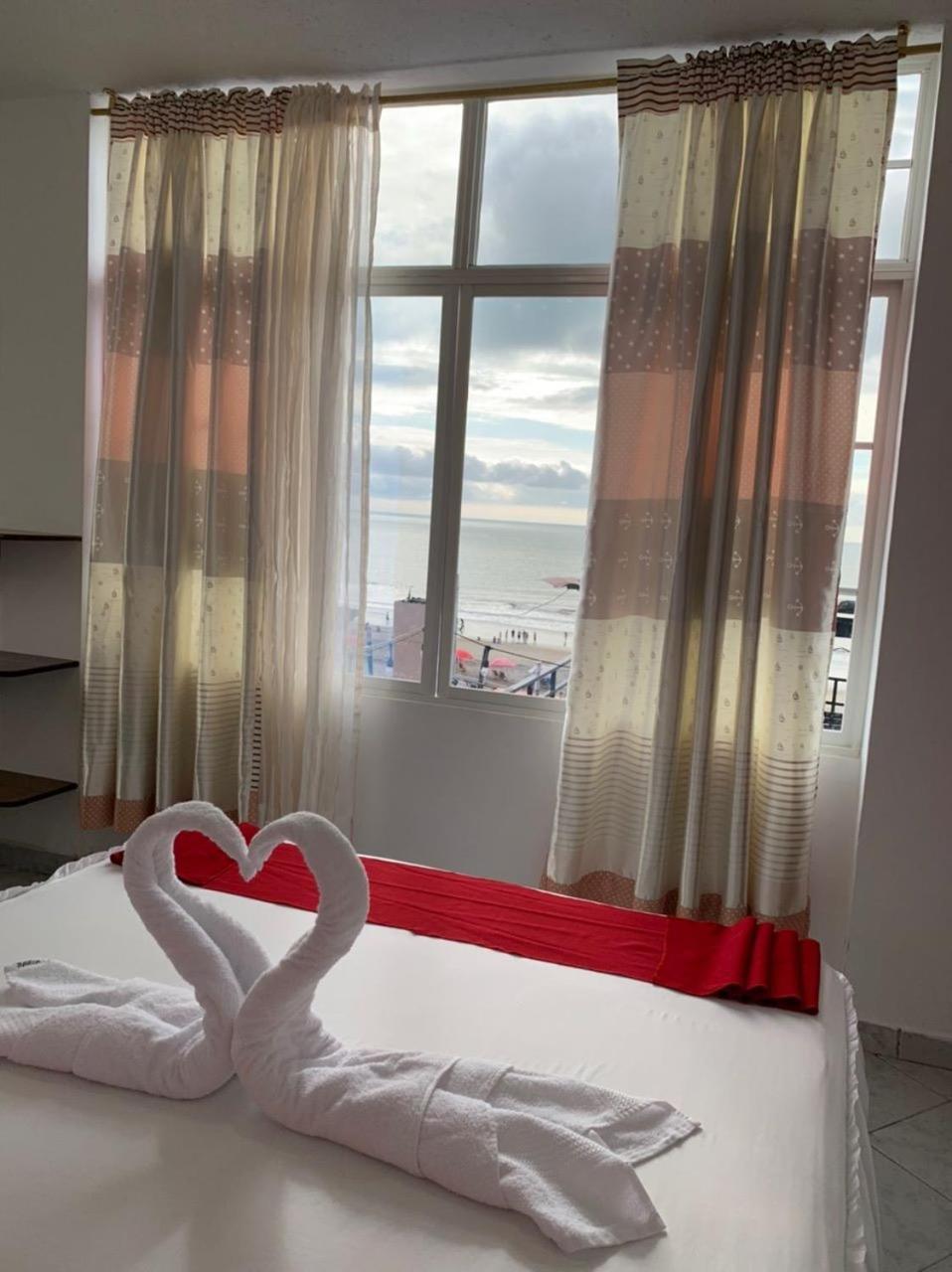 Hotel La Barca Atacames Ngoại thất bức ảnh