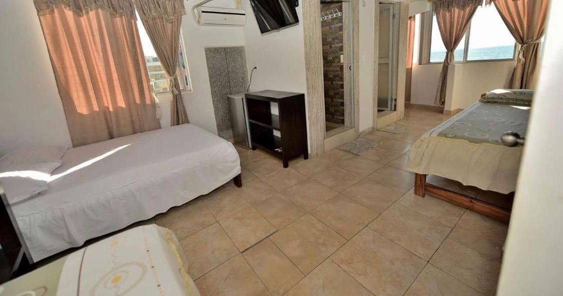 Hotel La Barca Atacames Ngoại thất bức ảnh