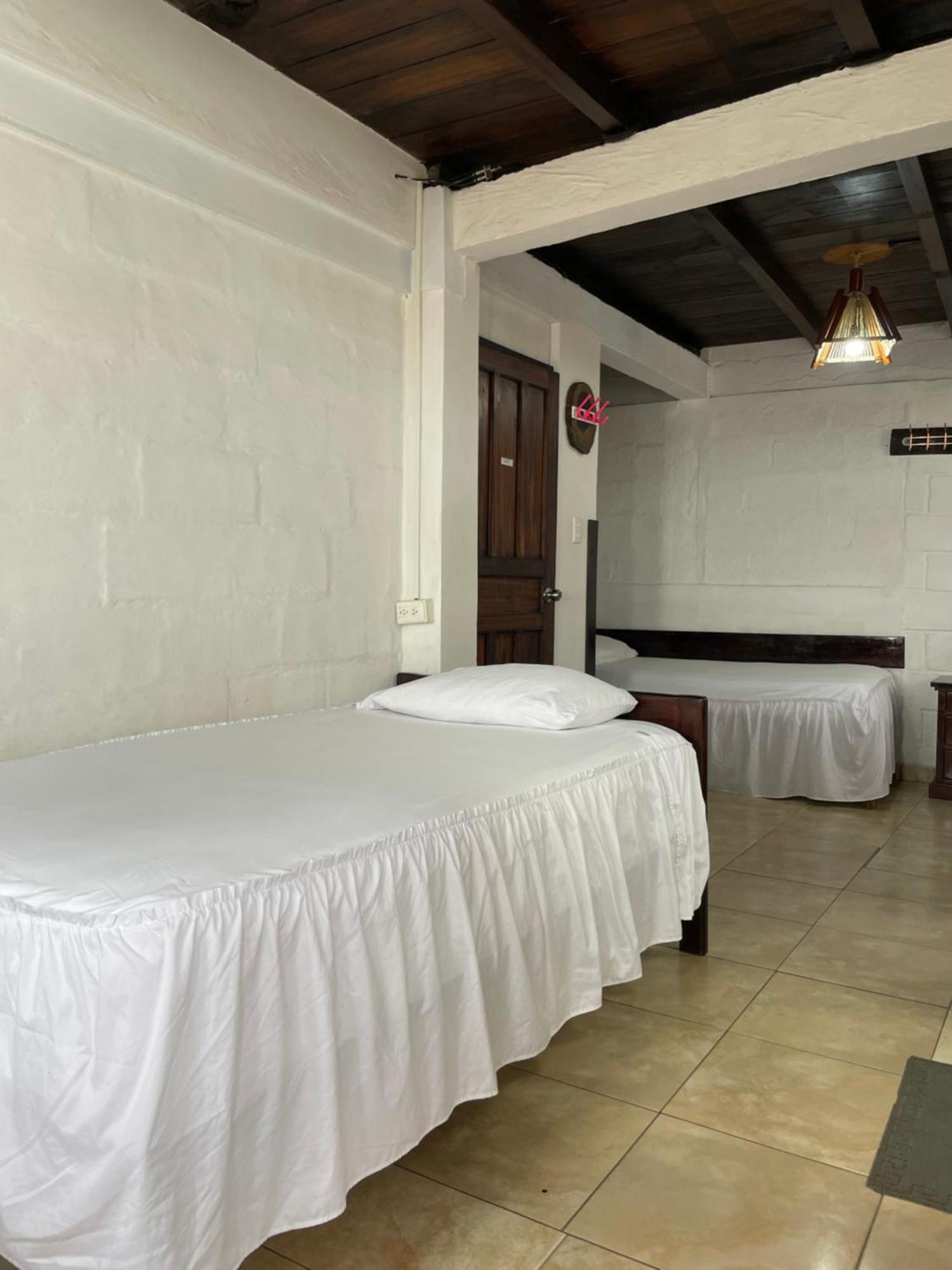 Hotel La Barca Atacames Ngoại thất bức ảnh