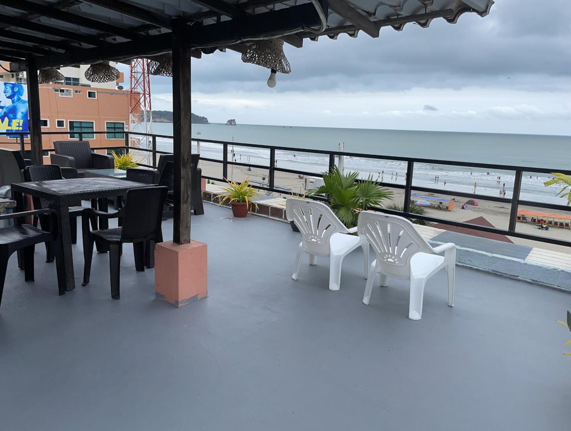 Hotel La Barca Atacames Ngoại thất bức ảnh