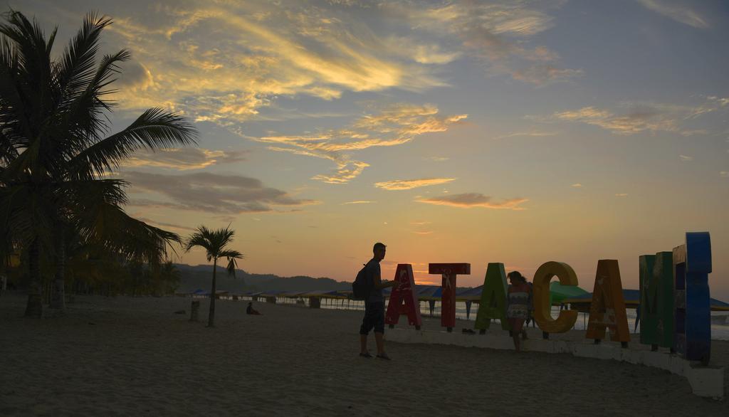 Hotel La Barca Atacames Ngoại thất bức ảnh