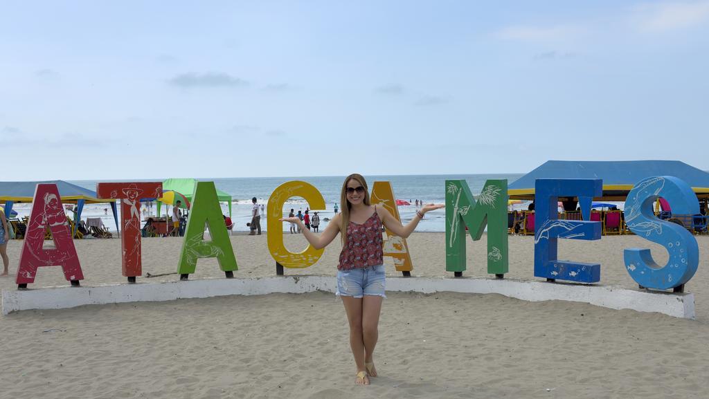 Hotel La Barca Atacames Ngoại thất bức ảnh