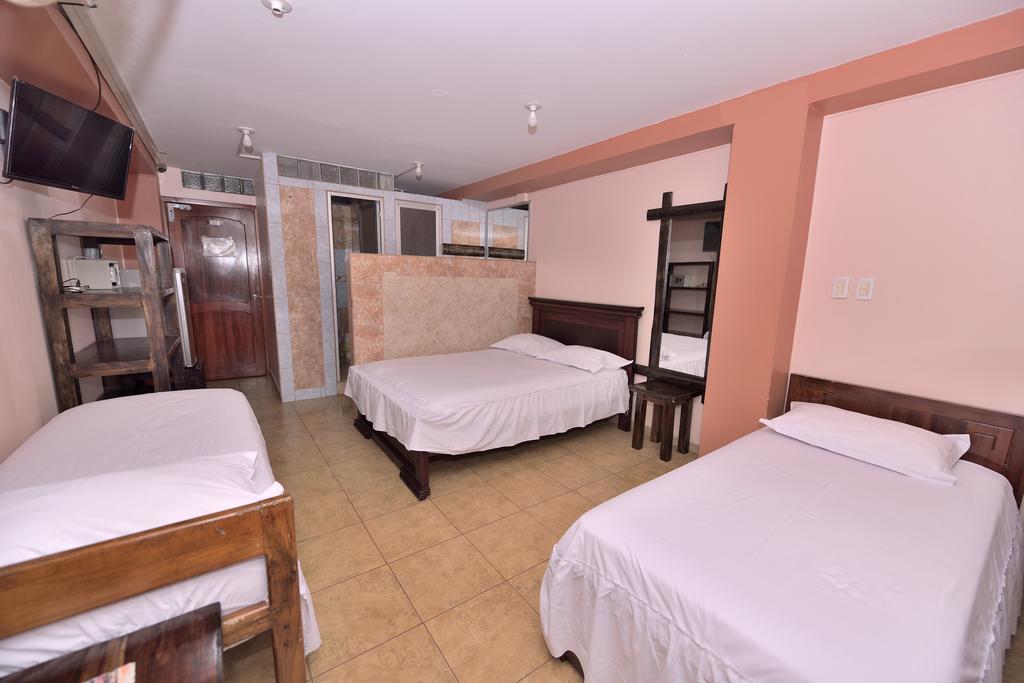 Hotel La Barca Atacames Ngoại thất bức ảnh